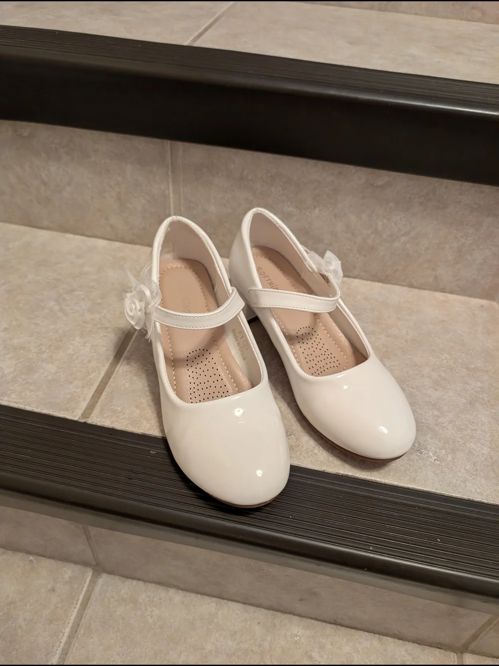 Girls White Patent Dress Shoes with Flower Accent